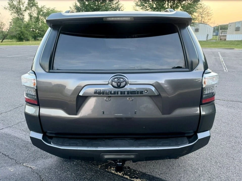 2014 Toyota 4Runner 5th Gen - Image 5 of 20