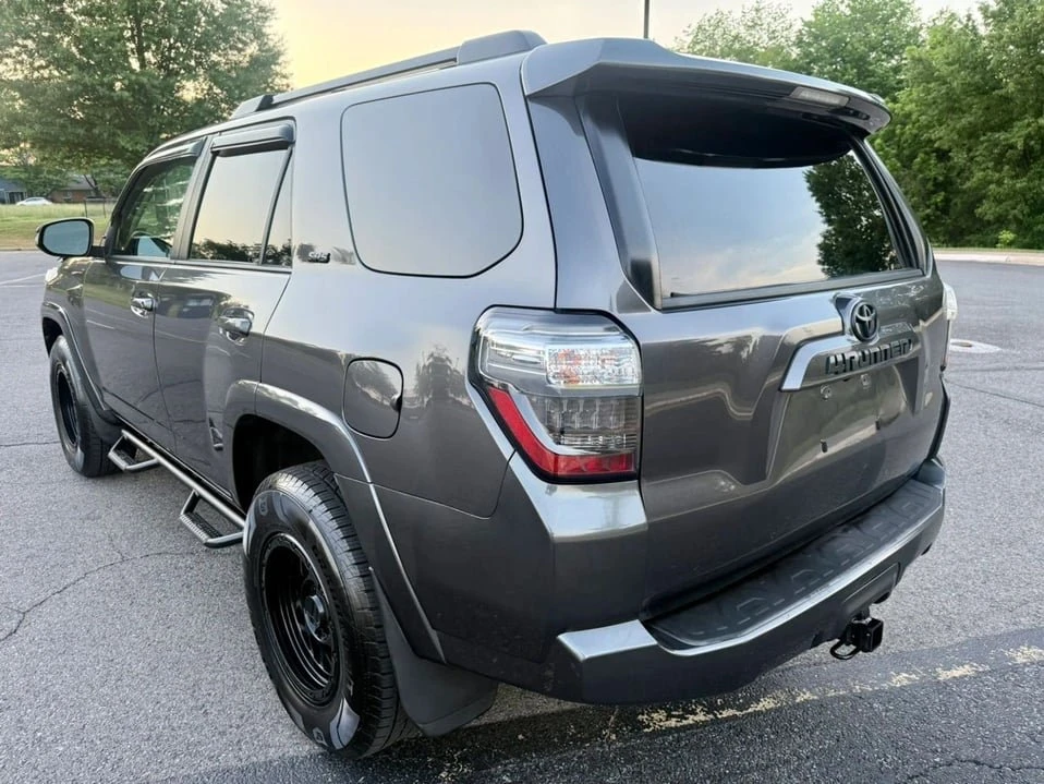 2014 Toyota 4Runner 5th Gen - Image 10 of 20