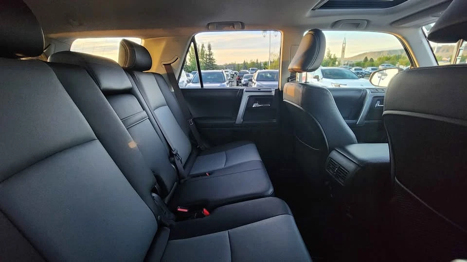 2014 Toyota 4Runner 5th Gen - Image 6 of 10