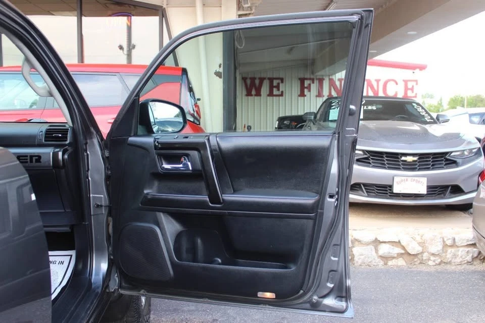 2014 Toyota 4Runner 5th Gen - Image 10 of 20