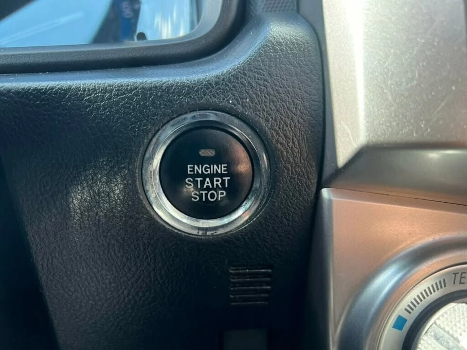 2014 Toyota 4Runner 5th Gen - Image 19 of 20