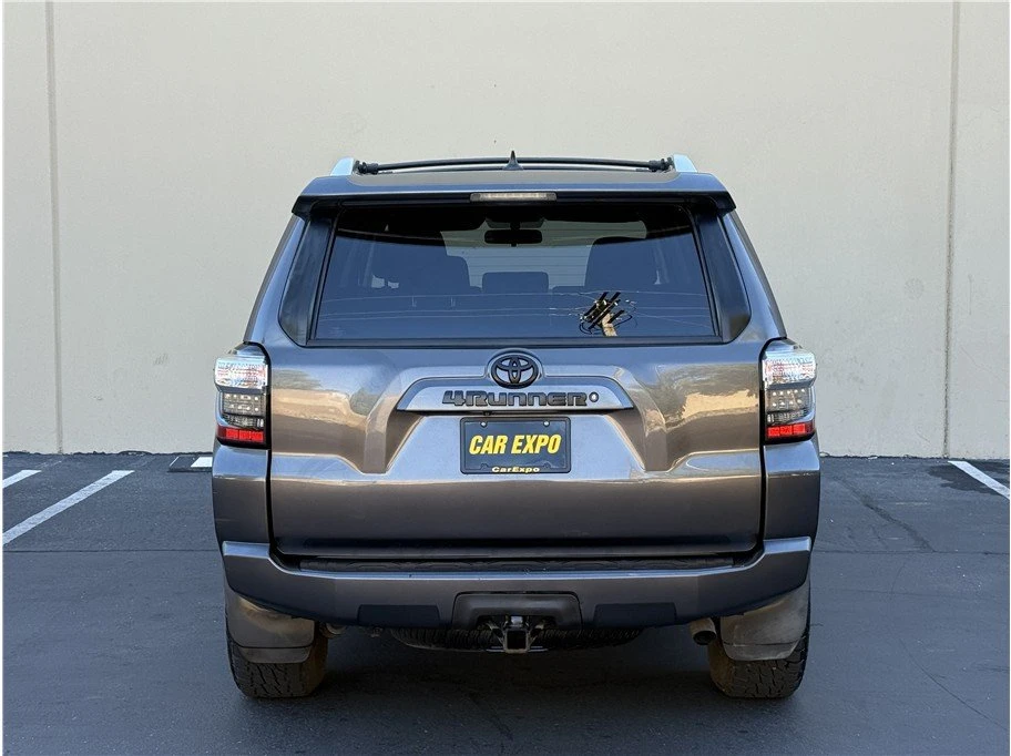 2014 Toyota 4Runner 5th Gen - Image 5 of 20