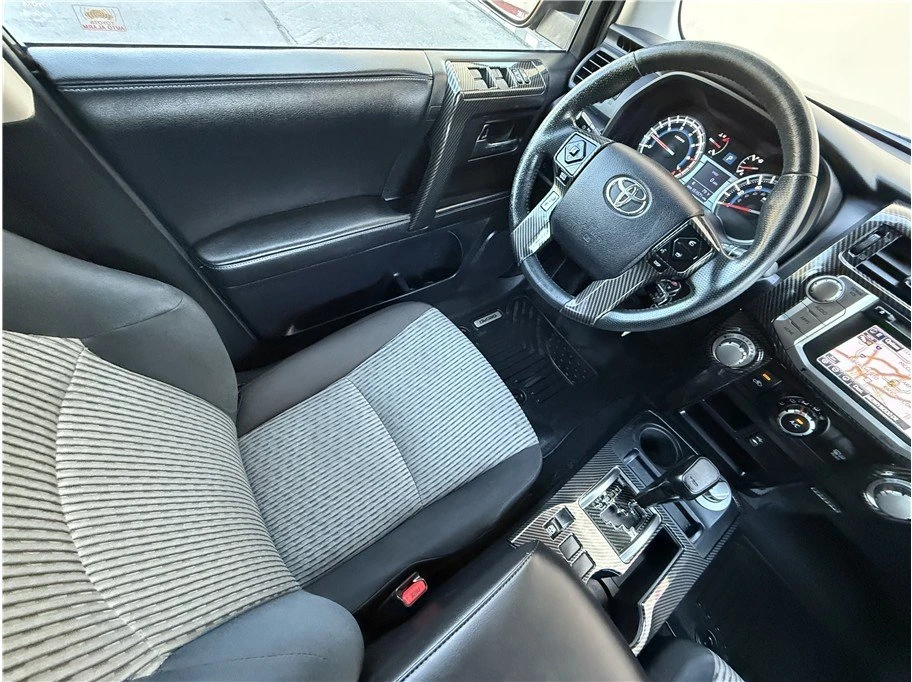 2014 Toyota 4Runner 5th Gen - Image 7 of 20