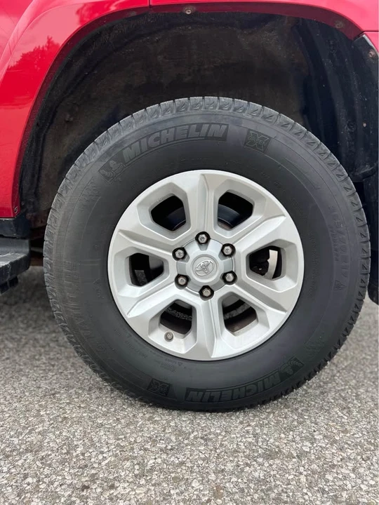 2014 Toyota 4Runner 5th Gen - Image 18 of 18