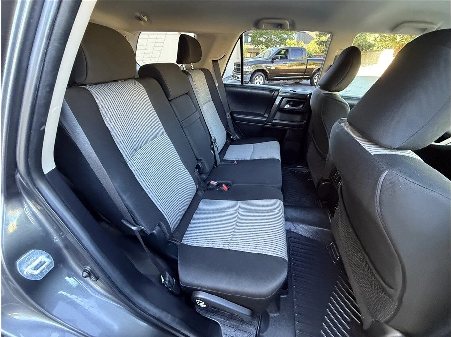 2014 Toyota 4Runner 5th Gen - Image 15 of 20