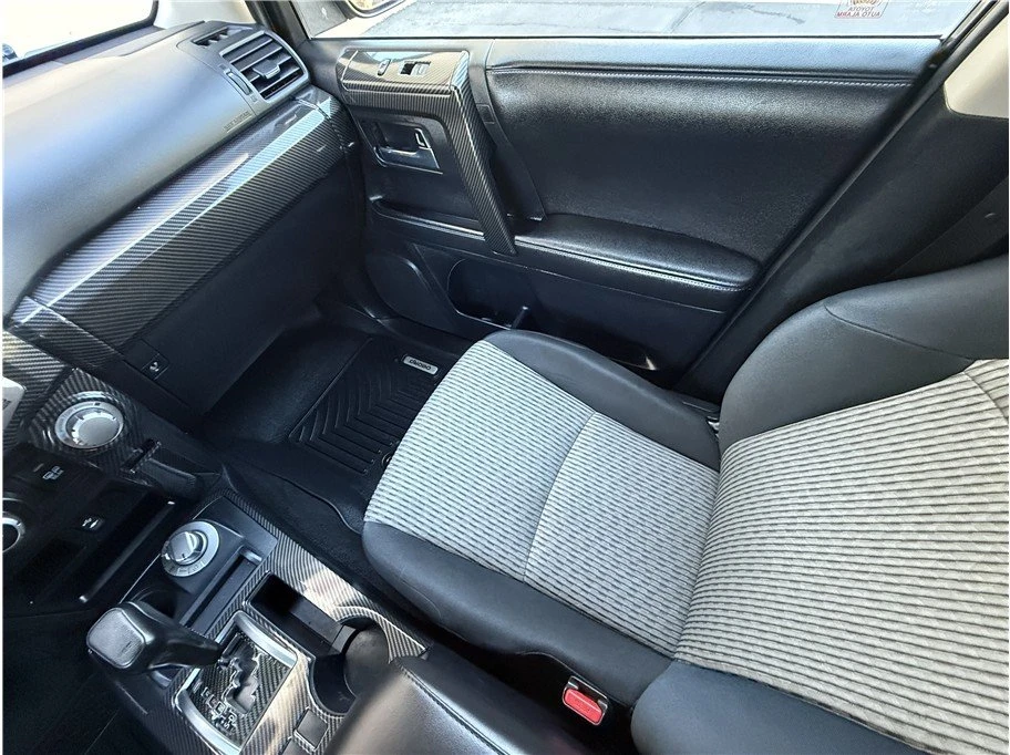 2014 Toyota 4Runner 5th Gen - Image 9 of 20