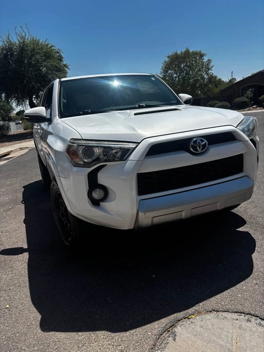 2014 Toyota 4Runner 5th Gen - Image 4 of 16