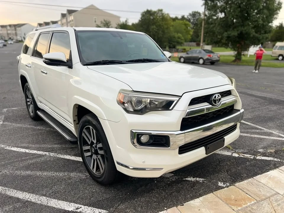 2014 Toyota 4Runner 5th Gen - Image 9 of 20