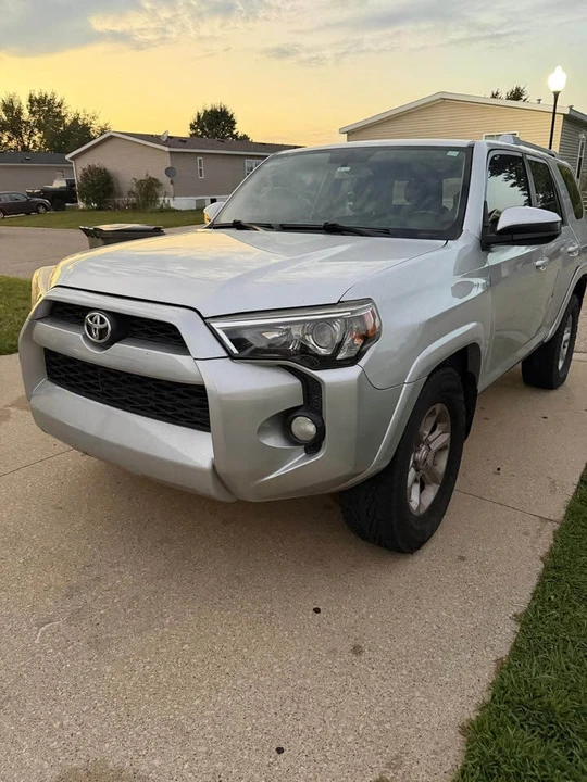2014 Toyota 4Runner 5th Gen - Image 2 of 6
