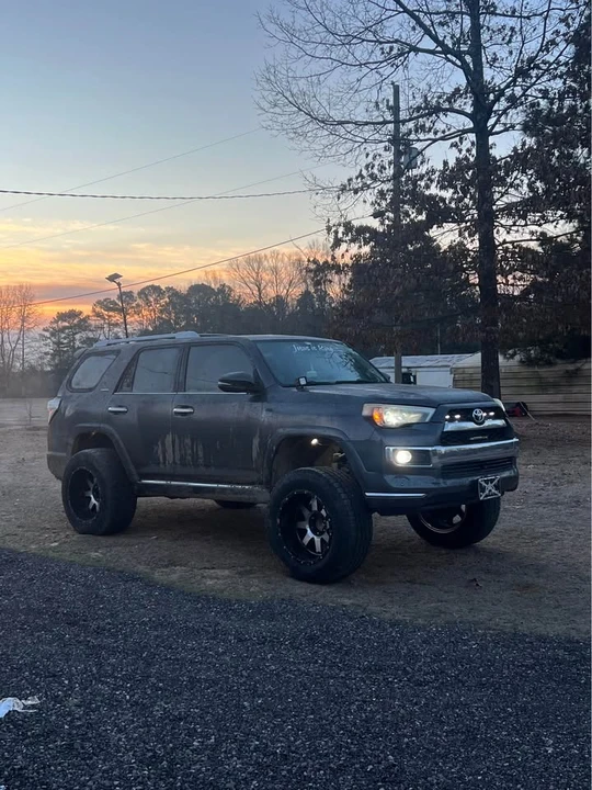 2014 Toyota 4Runner 5th Gen - Image 6 of 6