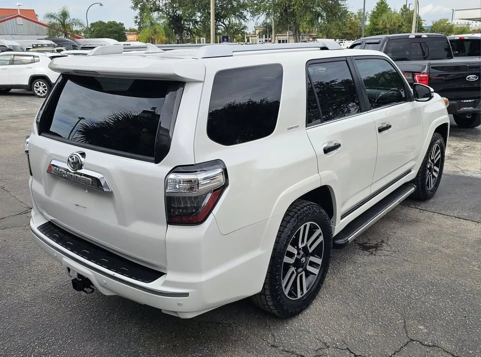 2014 Toyota 4Runner 5th Gen - Image 9 of 20