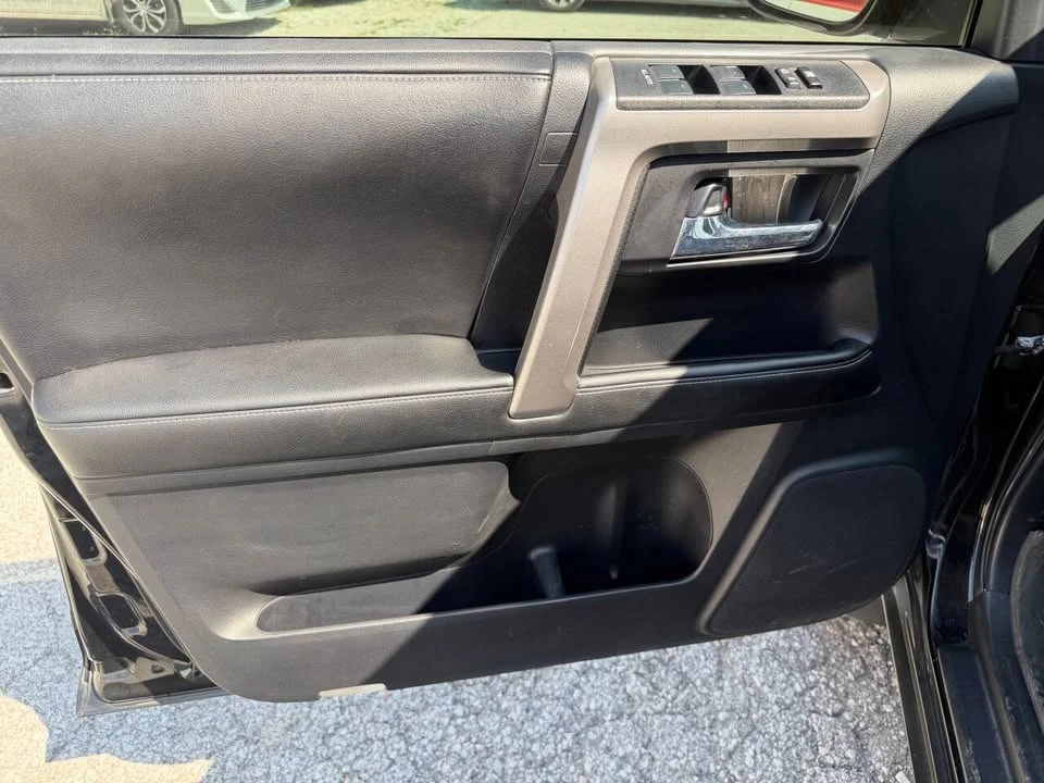 2014 Toyota 4Runner 5th Gen - Image 13 of 20