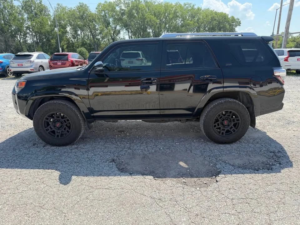 2014 Toyota 4Runner 5th Gen - Image 6 of 20