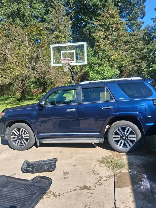 2014 Toyota 4Runner 5th Gen - Image 2 of 7
