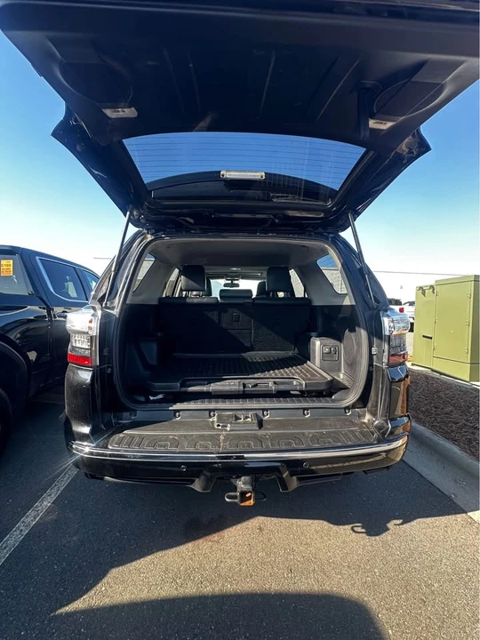 2014 Toyota 4Runner 5th Gen - Image 5 of 8