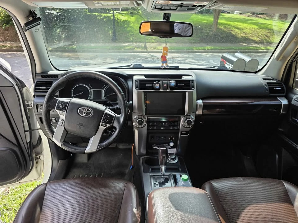 2014 Toyota 4Runner 5th Gen - Image 9 of 11