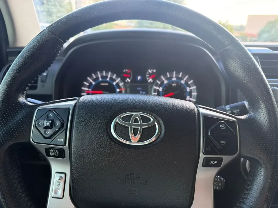2014 Toyota 4Runner 5th Gen - Image 10 of 18