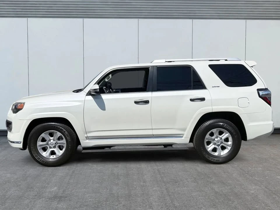2014 Toyota 4Runner 5th Gen - Image 3 of 15
