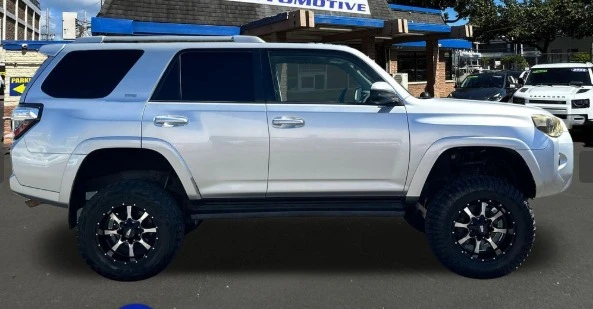2014 Toyota 4Runner 5th Gen - Image 3 of 12