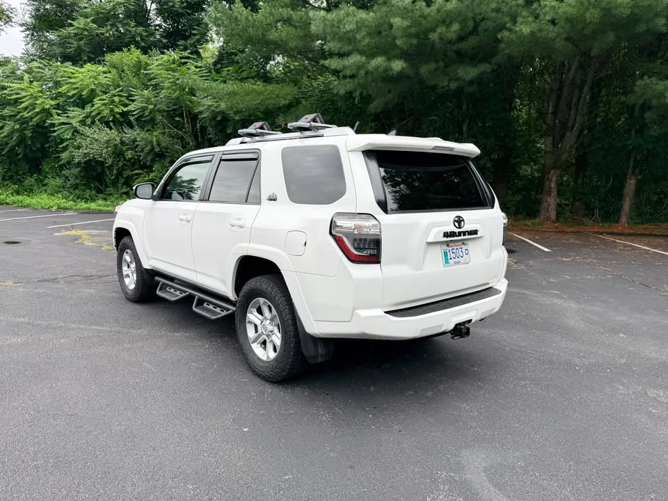 2014 Toyota 4Runner 5th Gen - Image 7 of 20