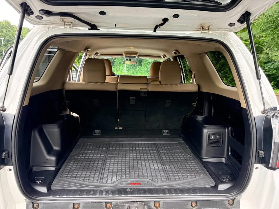 2014 Toyota 4Runner 5th Gen - Image 13 of 20