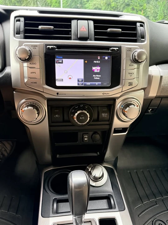 2014 Toyota 4Runner 5th Gen - Image 17 of 20