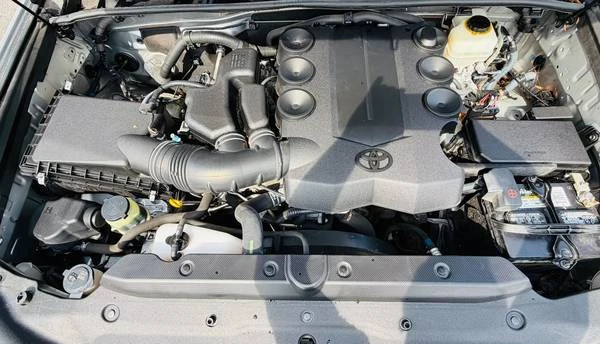 2014 Toyota 4Runner 5th Gen - Image 9 of 18