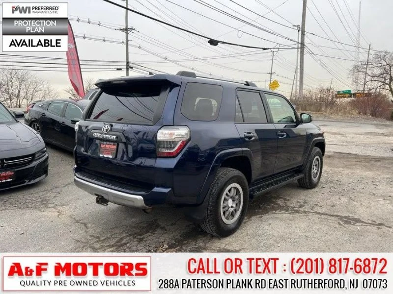 2014 Toyota 4Runner 5th Gen - Image 5 of 12