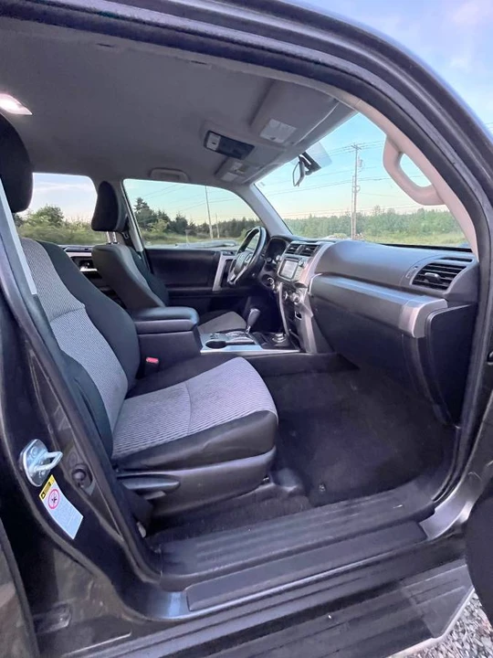 2014 Toyota 4Runner 5th Gen - Image 11 of 14