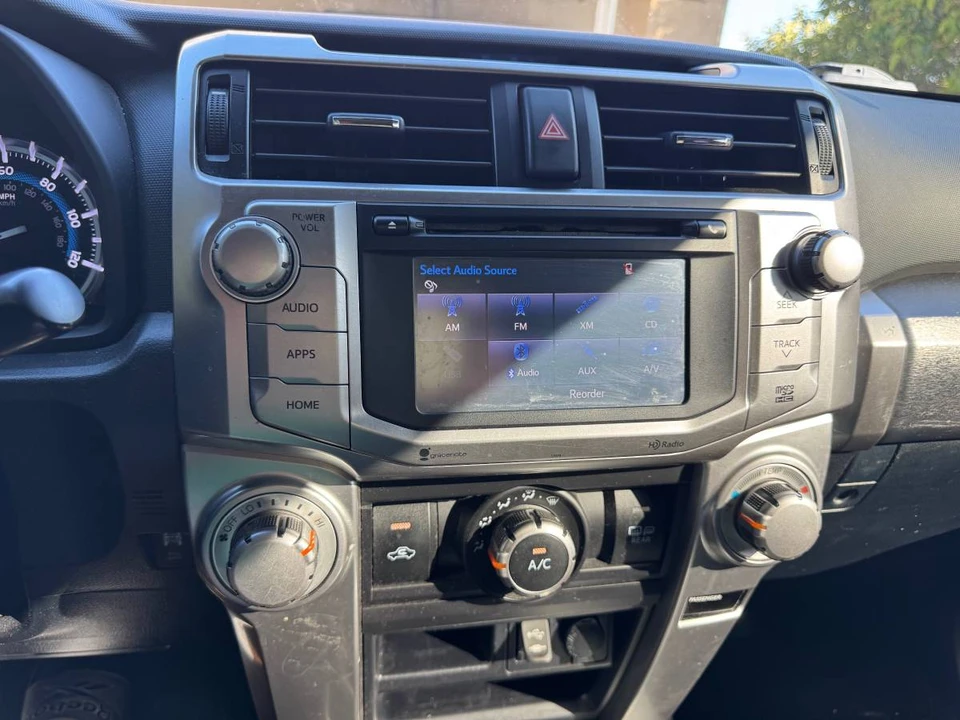 2014 Toyota 4Runner 5th Gen - Image 9 of 19
