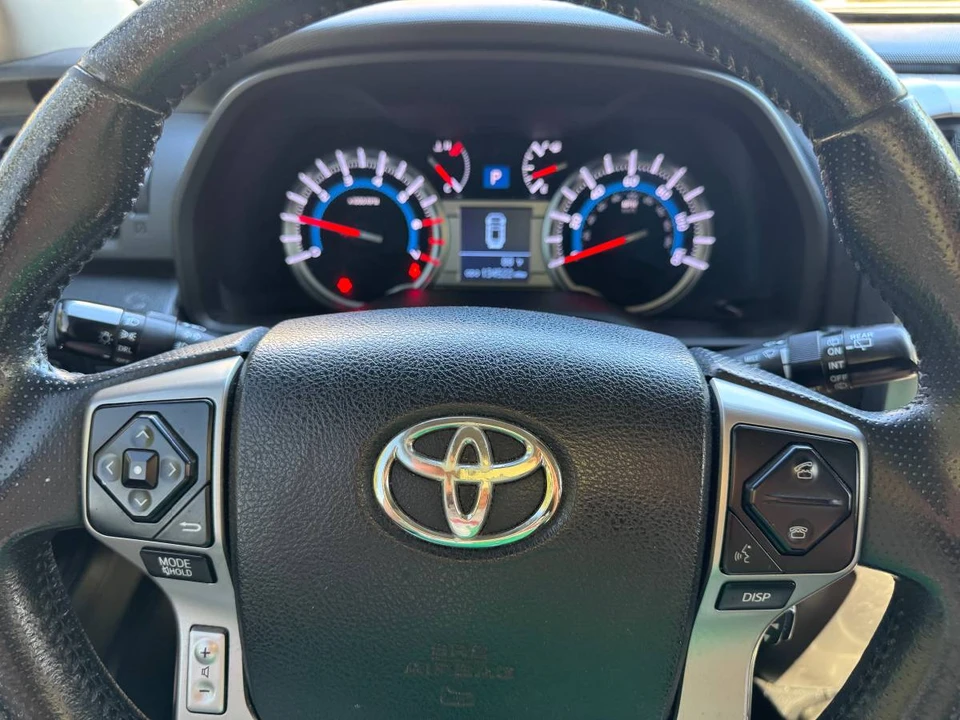 2014 Toyota 4Runner 5th Gen - Image 6 of 19