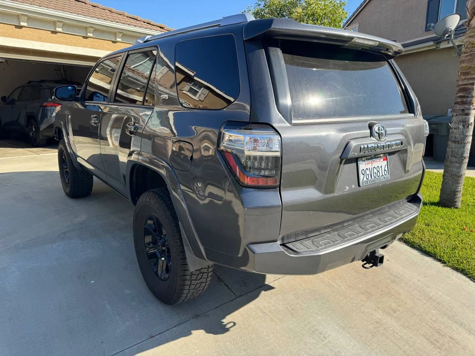 2014 Toyota 4Runner 5th Gen - Image 4 of 19