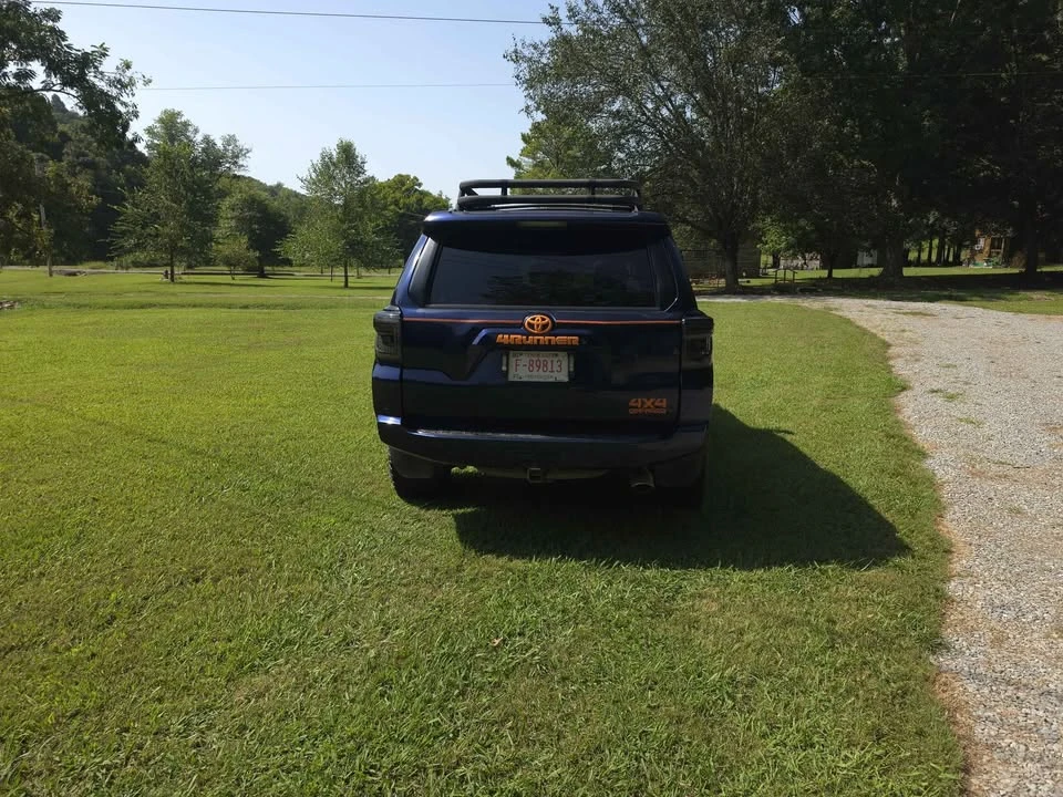 2014 Toyota 4Runner 5th Gen - Image 7 of 20