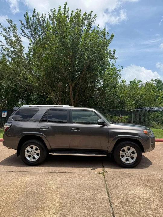 2014 Toyota 4Runner 5th Gen - Image 3 of 13