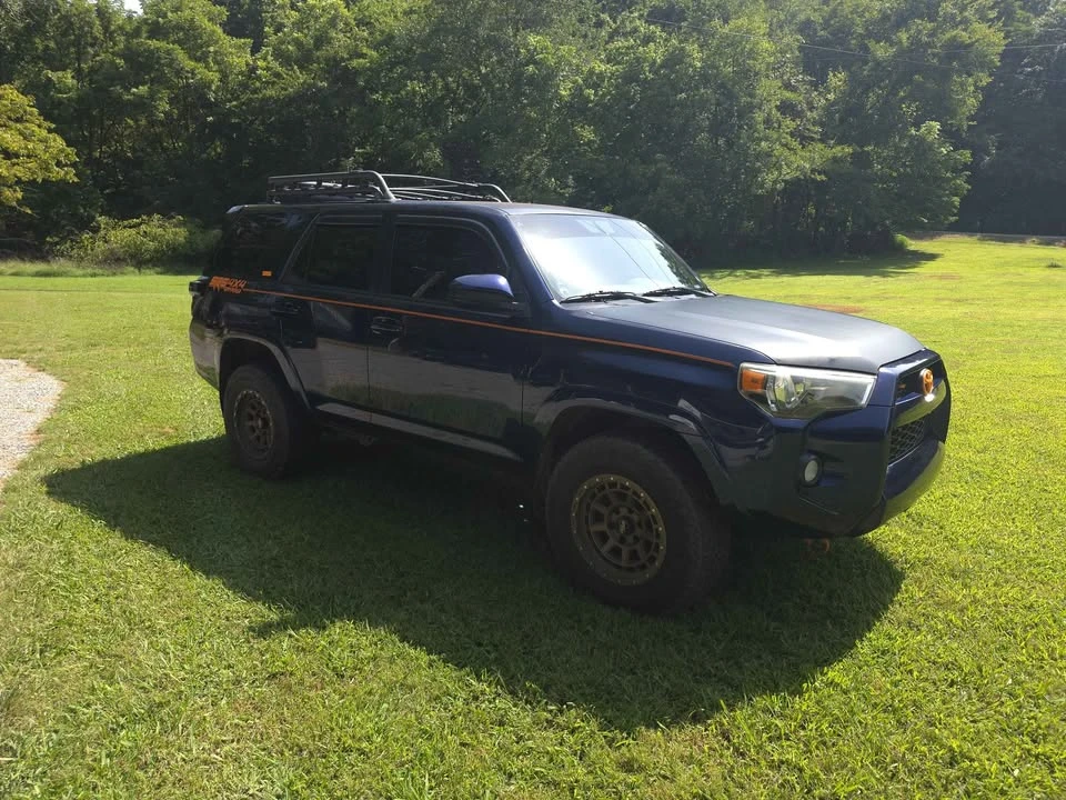 2014 Toyota 4Runner 5th Gen - Image 4 of 20