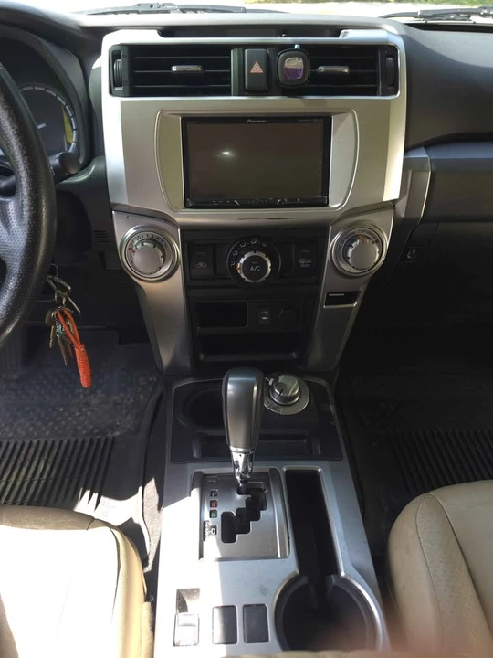 2014 Toyota 4Runner 5th Gen - Image 13 of 20
