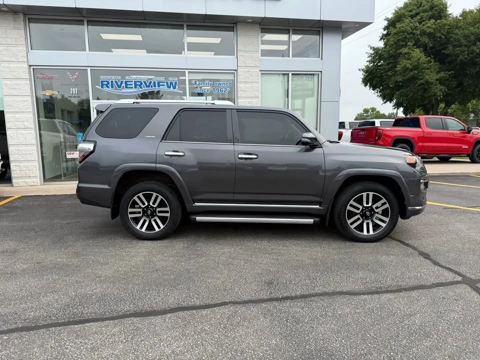 2014 Toyota 4Runner 5th Gen - Image 3 of 20