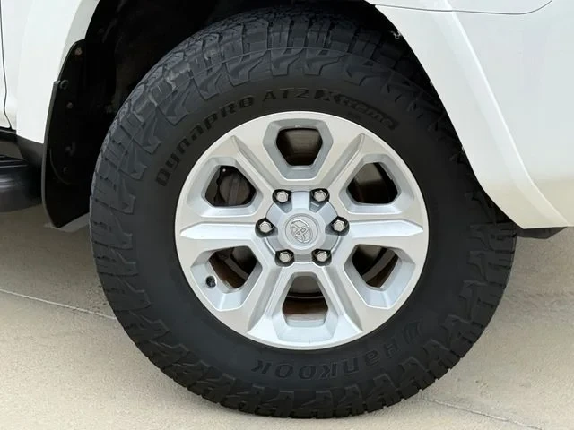 2014 Toyota 4Runner 5th Gen - Image 7 of 19