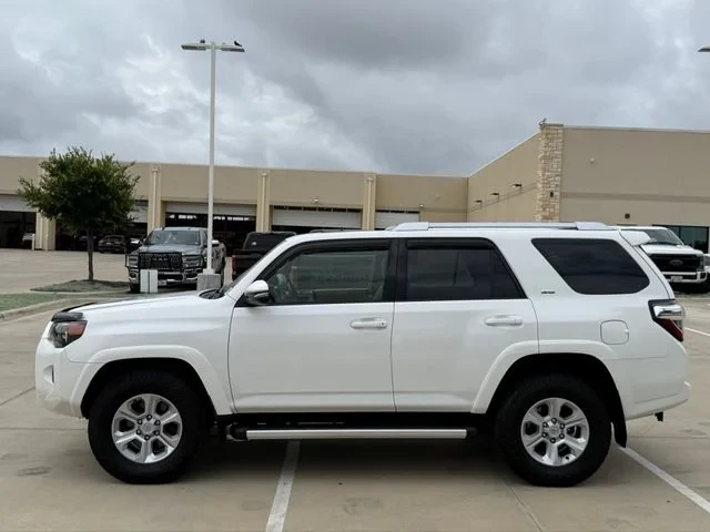 2014 Toyota 4Runner 5th Gen - Image 4 of 19