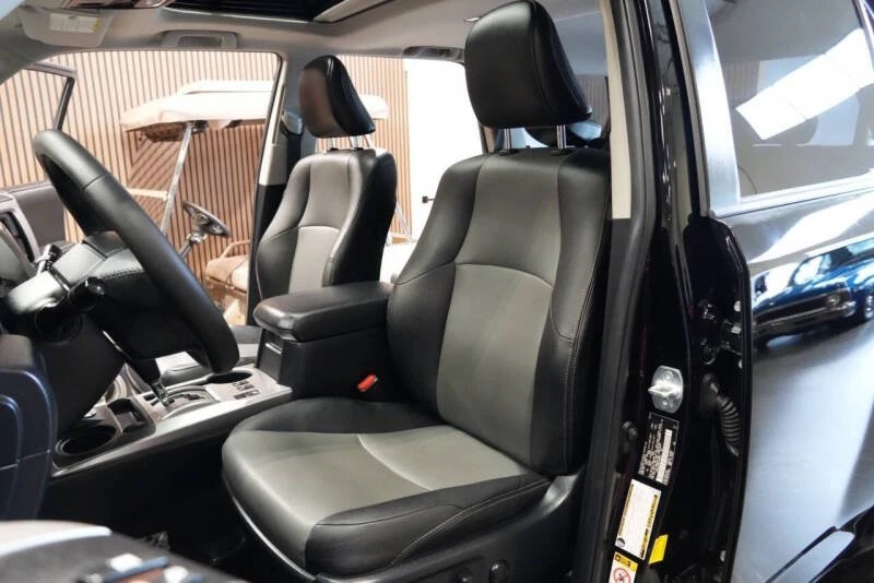 2014 Toyota 4Runner 5th Gen - Image 11 of 20