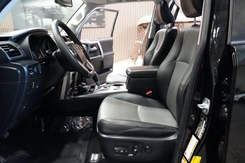 2014 Toyota 4Runner 5th Gen - Image 10 of 20