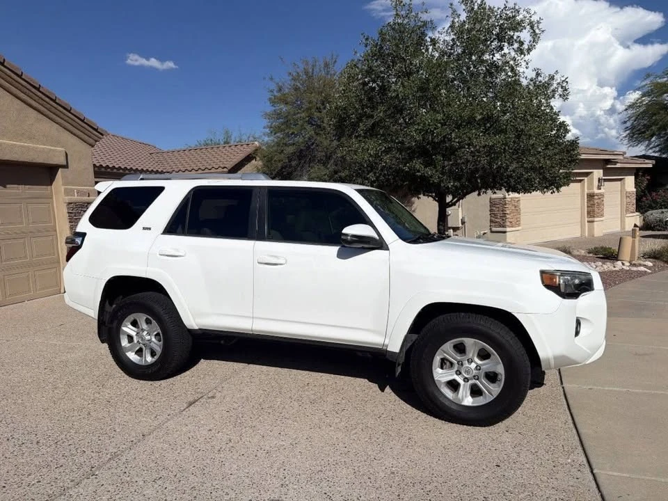 2014 Toyota 4Runner 5th Gen - Image 9 of 20