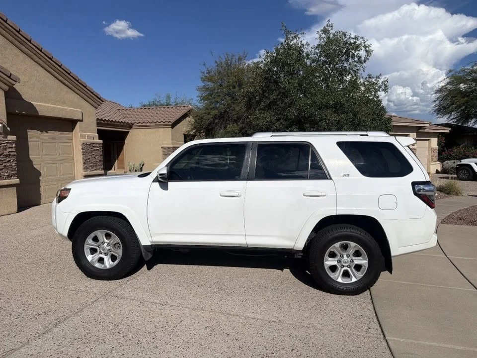 2014 Toyota 4Runner 5th Gen - Image 4 of 20