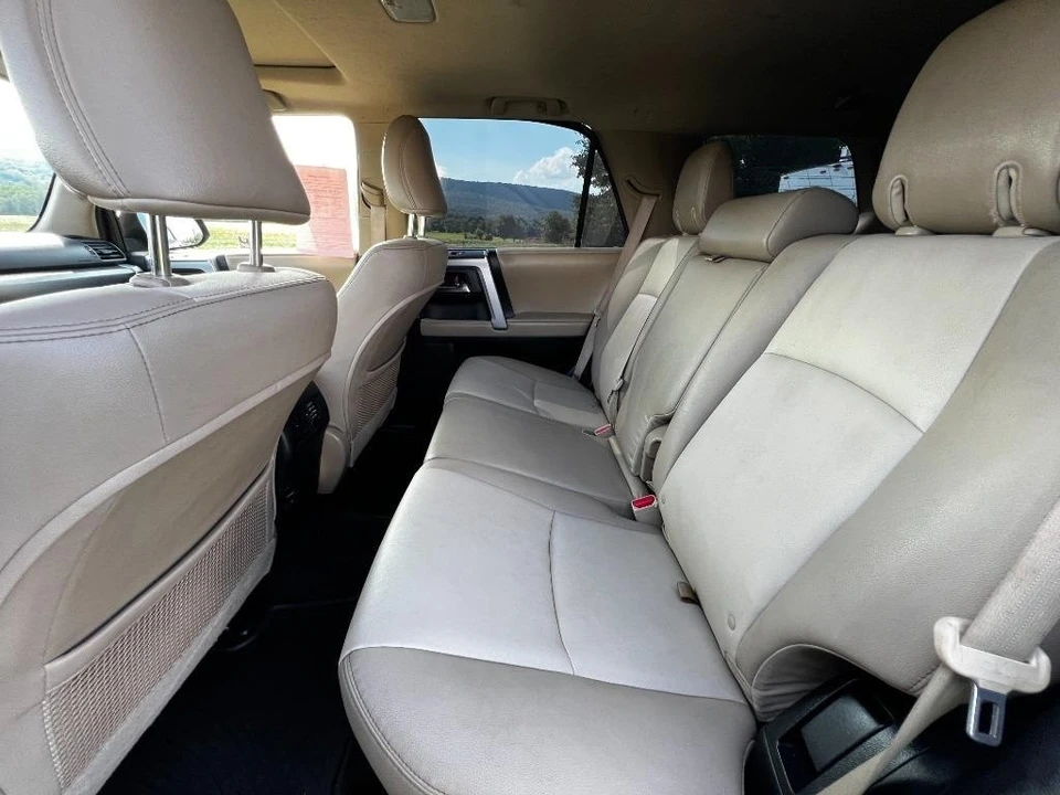 2014 Toyota 4Runner 5th Gen - Image 8 of 21