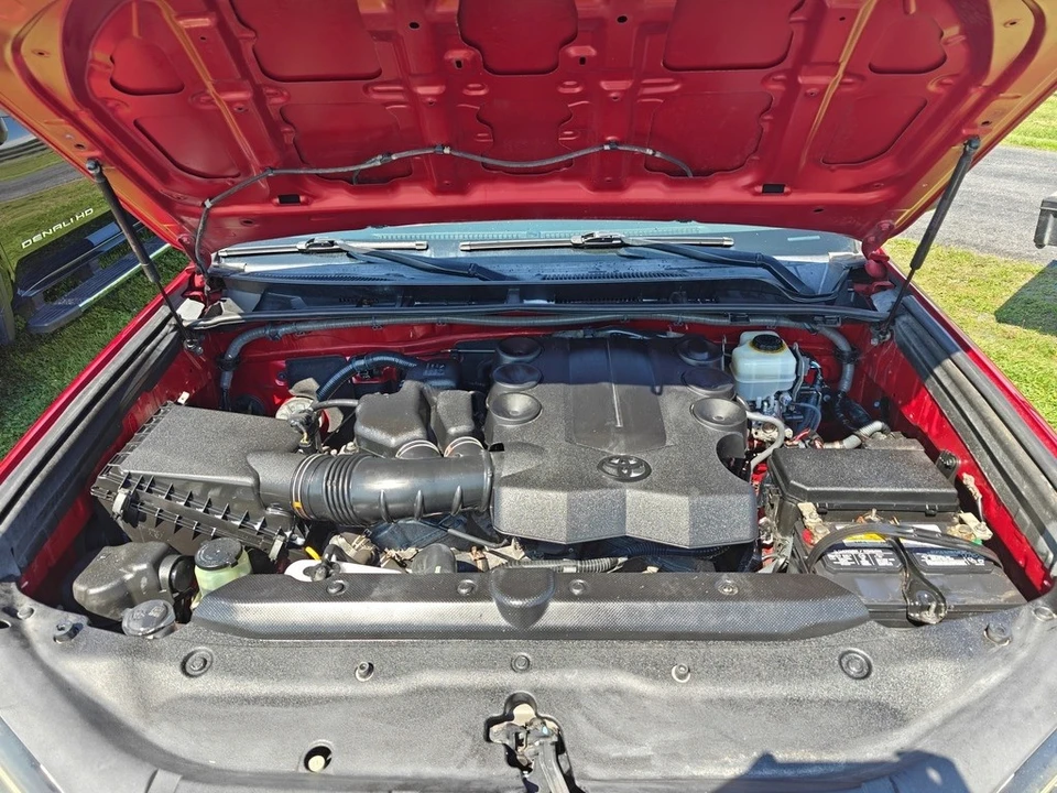2014 Toyota 4Runner 5th Gen - Image 19 of 21