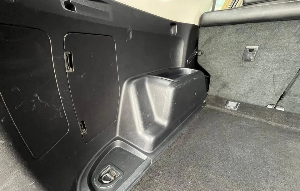 2014 Toyota 4Runner 5th Gen - Image 7 of 20