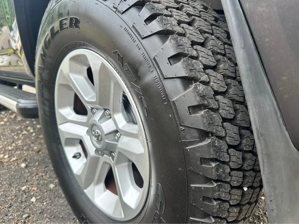 2014 Toyota 4Runner 5th Gen - Image 20 of 21