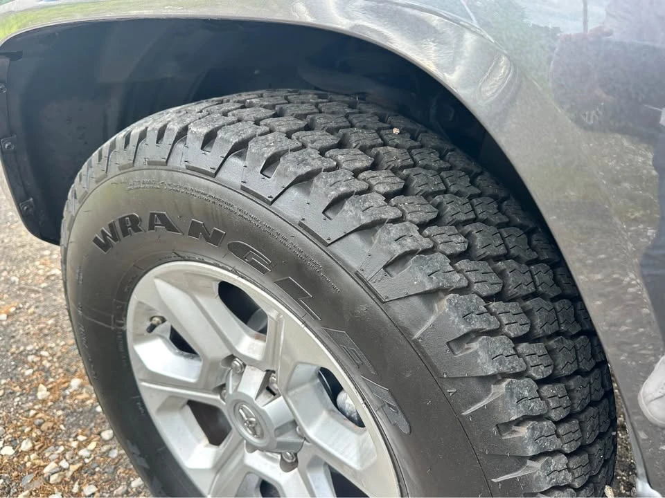 2014 Toyota 4Runner 5th Gen - Image 8 of 21