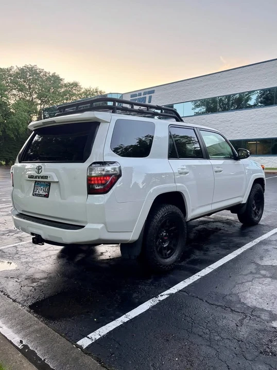 2014 Toyota 4Runner 5th Gen - Image 6 of 15