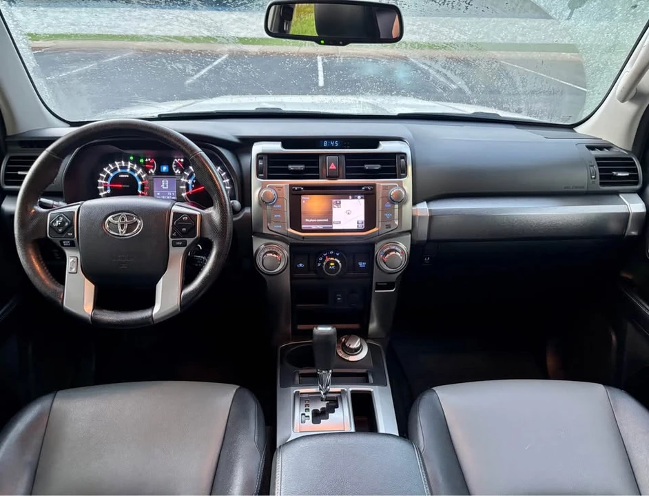 2014 Toyota 4Runner 5th Gen - Image 11 of 15